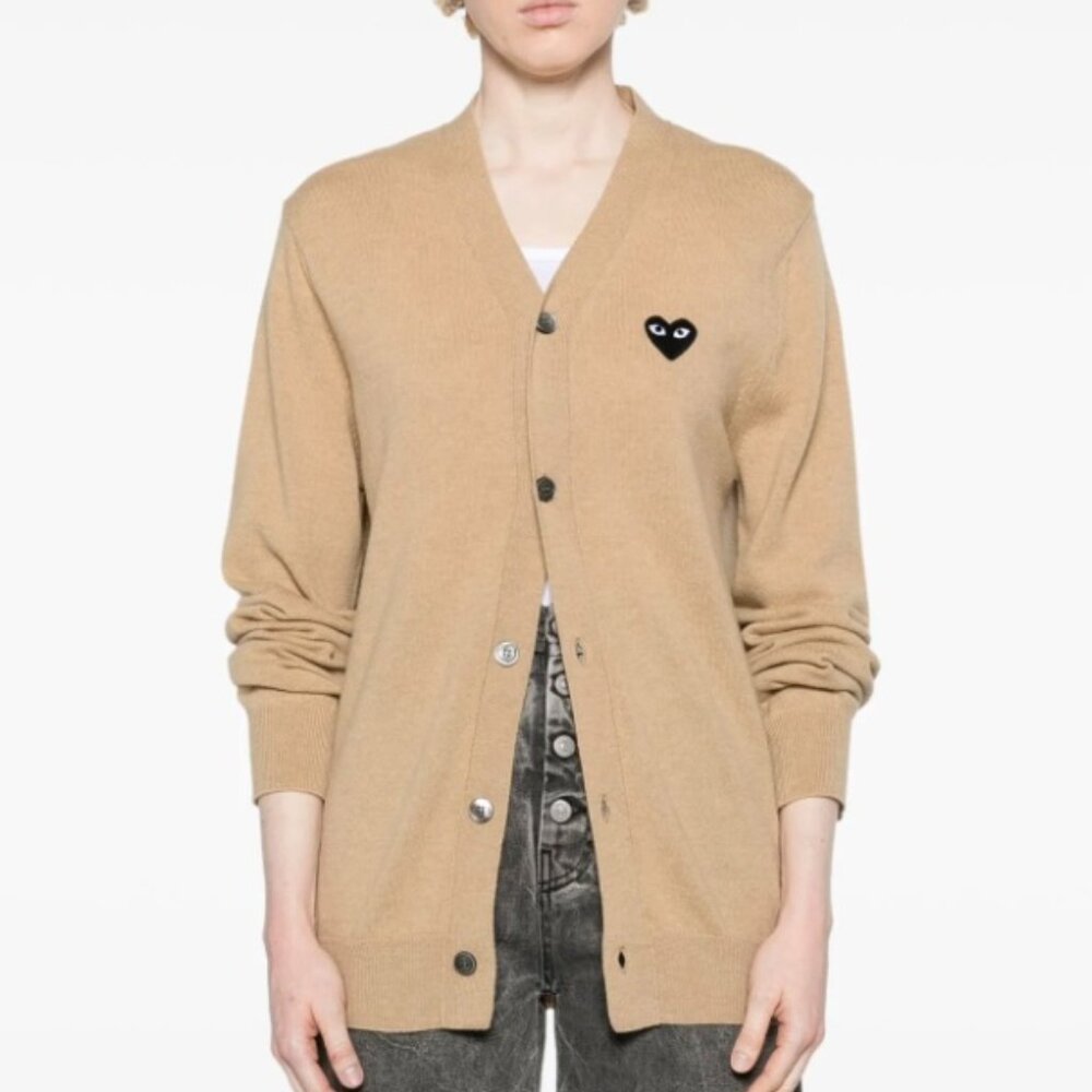 NWT Comme de Garcons PLAY Black Heart Beige Wool V-neck Cardigan Men's M Unisex